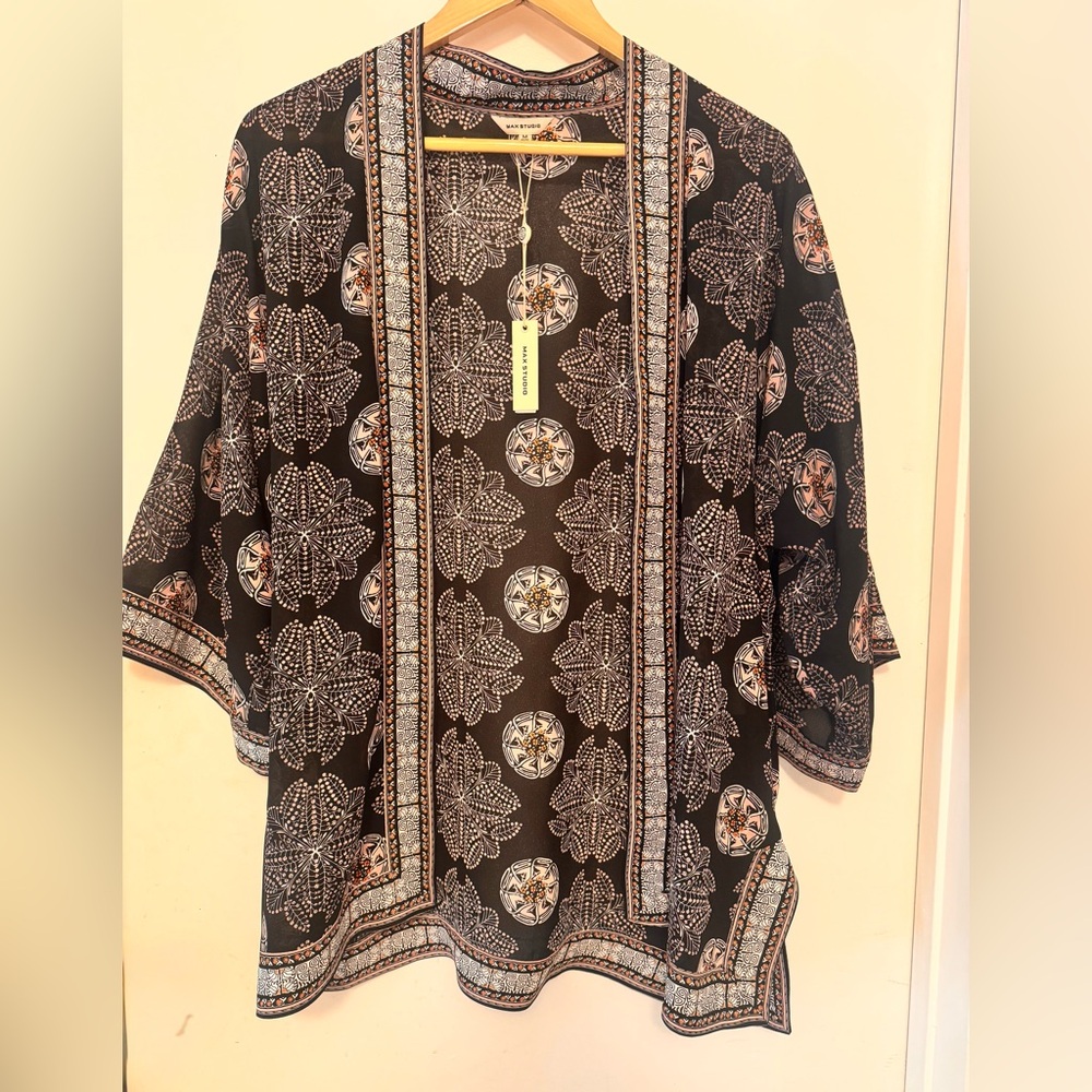 Max Studio Women’s Sun Kimono size Medium